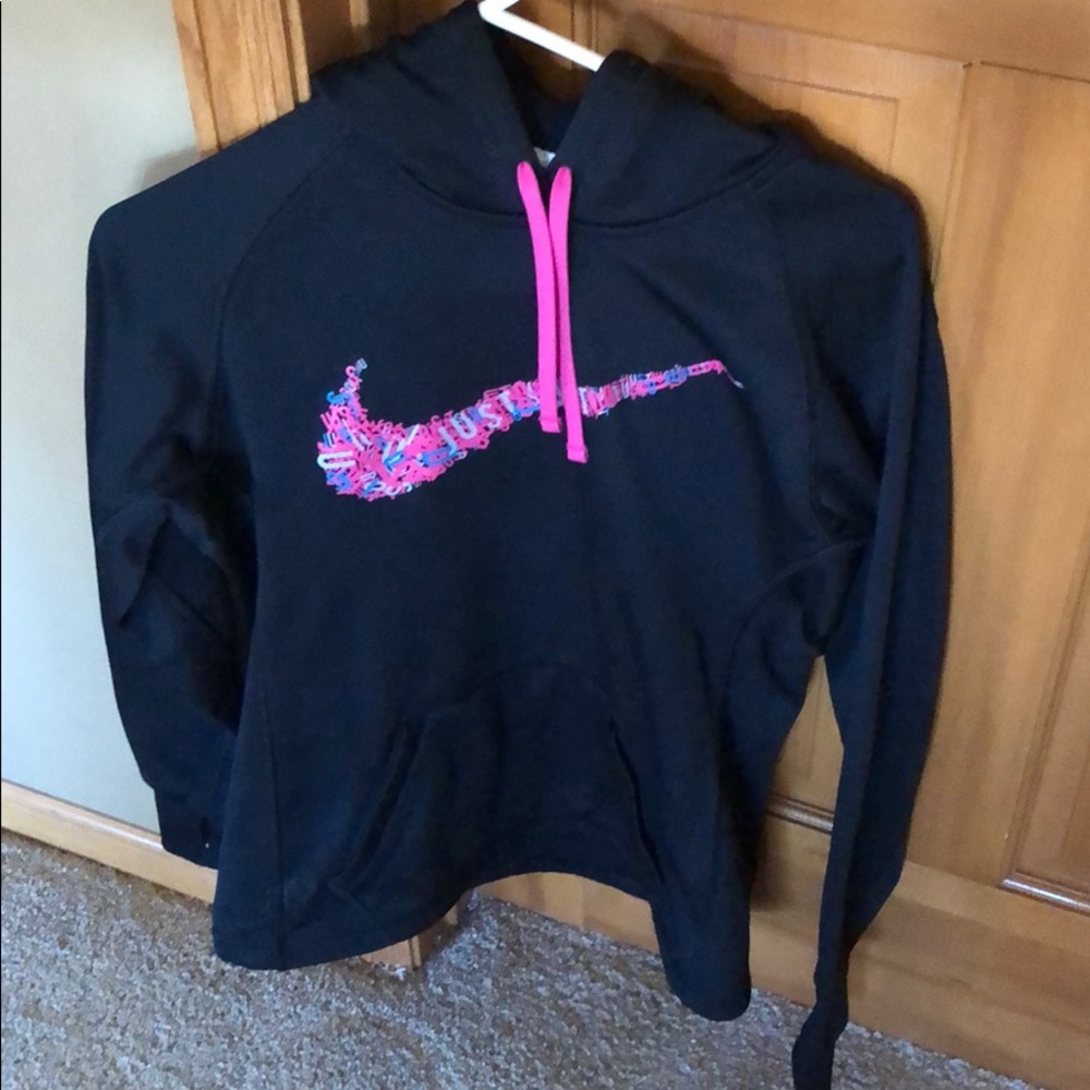 Nike dri-fit sweatshirt